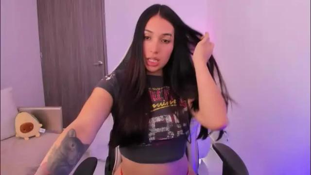 Image 8 of gaby_yummy Stream on Chaturbate on 2 months ago