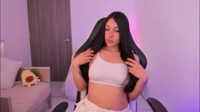 Image 7 of gaby_yummy Stream on Chaturbate on 1 month ago