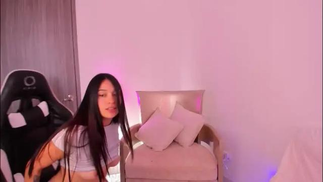 Image 12 of gaby_yummy Stream on Chaturbate on 27 days ago