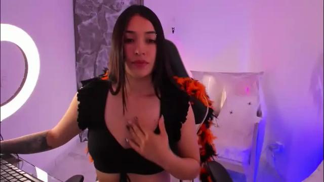 Image 8 of gaby_yummy Stream on Chaturbate on 1 day ago