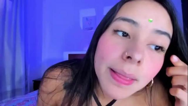 Image 2 of gabybuttler1 Stream on Chaturbate on 1 month ago