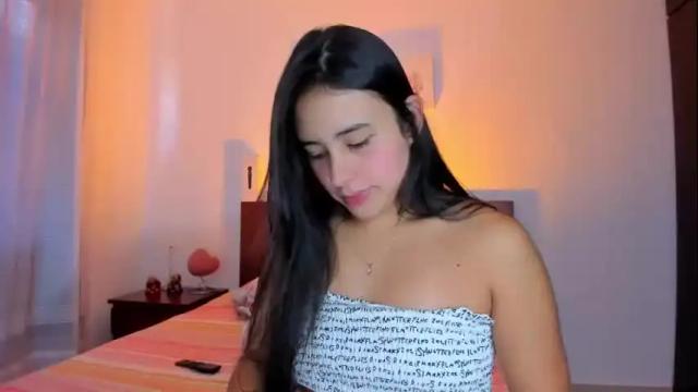Image 10 of gabybuttler1 Stream on Chaturbate on 1 month ago