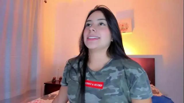 Image 4 of gabybuttler1 Stream on Chaturbate on 18 days ago