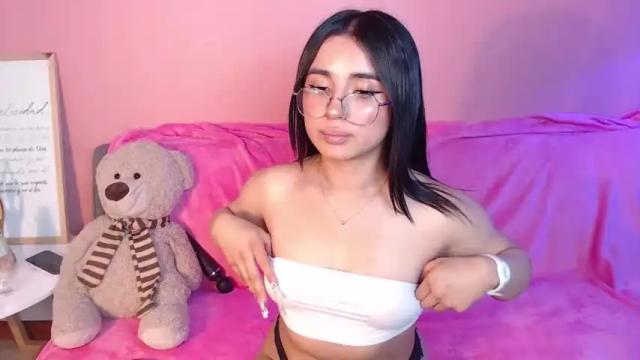 Image 6 of gabymiiller Stream on Chaturbate on 20 months ago