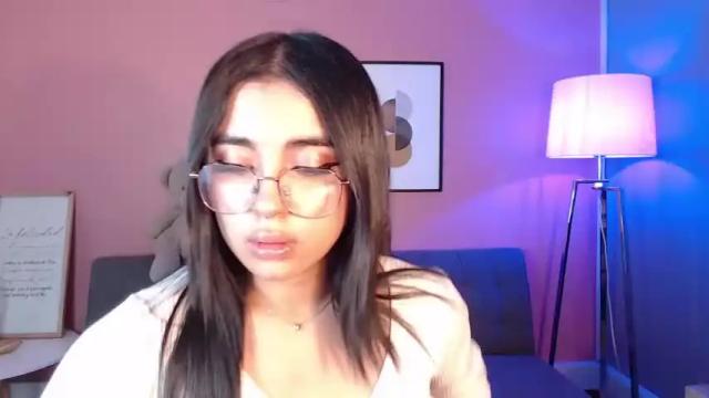 Image 4 of gabymiiller Stream on Chaturbate on 27 months ago