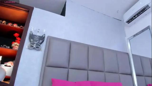 Image 7 of gabyttaylor Stream on Chaturbate on 1 month ago