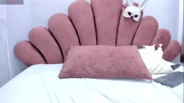 Image 7 of gabyttaylor Stream on Chaturbate on 2 days ago
