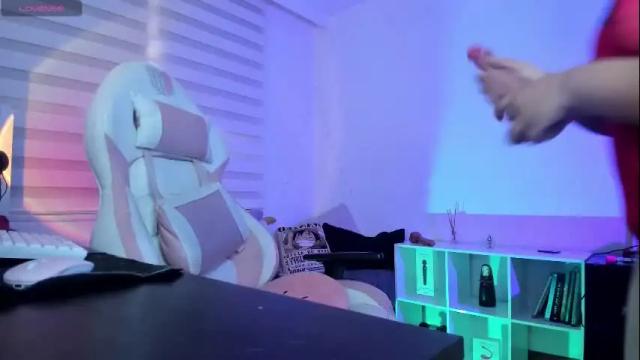 Image 3 of gabyy__miller Stream on Chaturbate on 2 months ago
