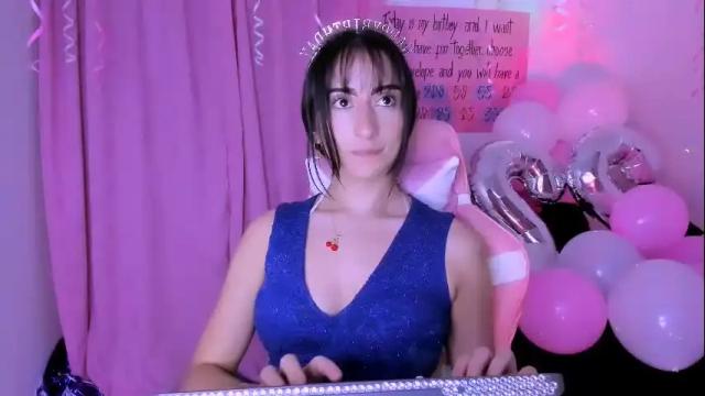 Image 12 of gabyye_capprins Stream on Chaturbate on 17 days ago