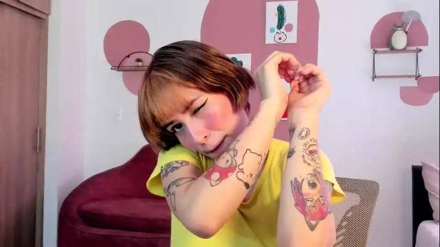 Image 2 of gaiadeniskas Stream on Chaturbate on 15 days ago