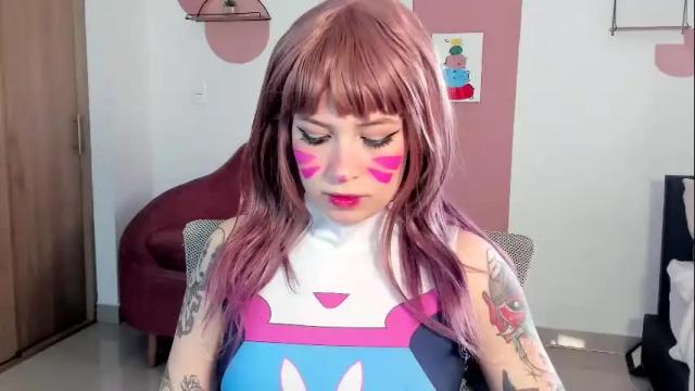 Image 3 of gaiadeniskas Stream on Chaturbate on 4 days ago