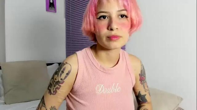 Image 2 of gaiadeniskas Stream on Chaturbate on 7 days ago