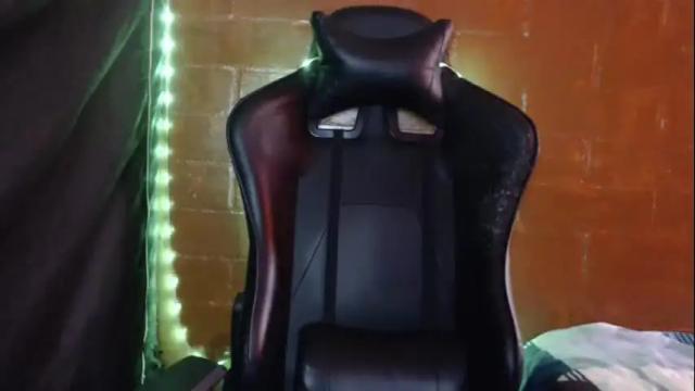 Image 4 of gakomenoshida Stream on Chaturbate on 5 months ago