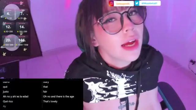 Image 3 of galaxgnn Stream on Chaturbate on 13 months ago