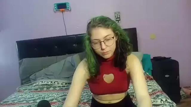 Image 4 of galebkittty Stream on Chaturbate on 17 months ago
