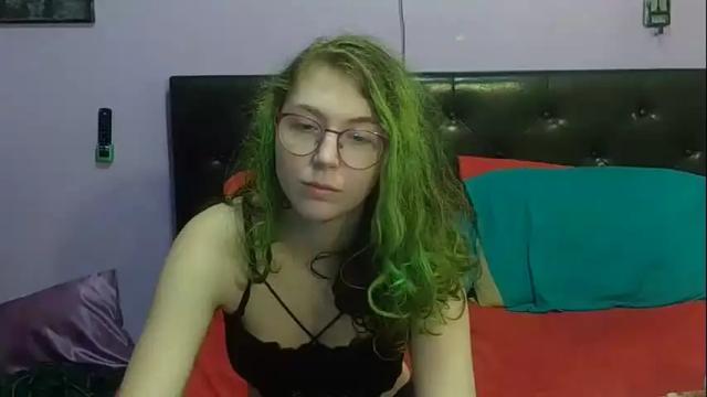 Image 8 of galebkittty Stream on Chaturbate on 13 months ago
