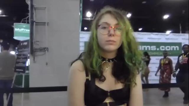 Image 4 of galebkittty Stream on Chaturbate on 13 months ago