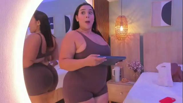 Image 2 of gallilea_marquez Stream on Chaturbate on 2 months ago