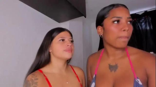 Image 4 of game_with_lesbians_ Stream on Chaturbate on 22 days ago