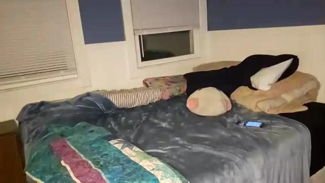 Image 3 of gapemyhoneypot Stream on Chaturbate on 14 months ago