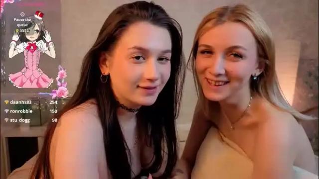 Image 3 of garden_flower Stream on Chaturbate on 23 days ago