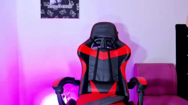 Thumbnail 3, garu_castriillon's Stream at Chaturbate, 14 months ago