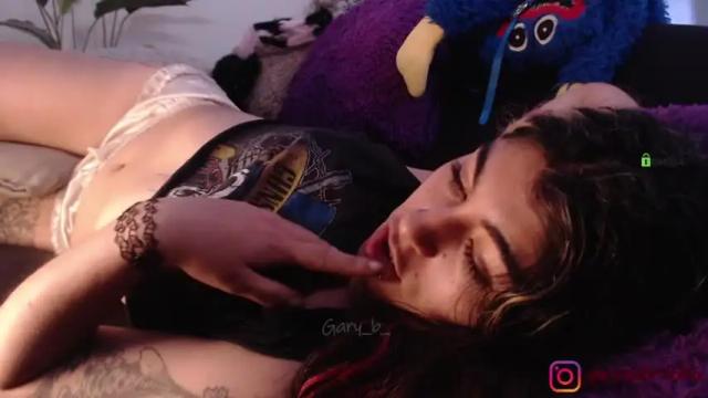 Image 11 of gary_b_ Stream on Chaturbate on 19 months ago