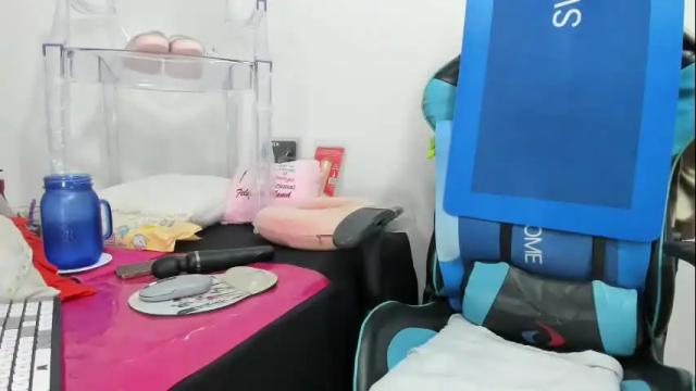 Image 12 of gatitasexy_hot_wet4u Stream on Chaturbate on 1 month ago