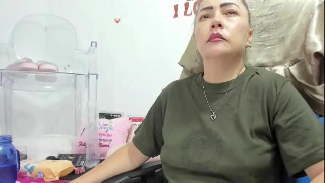Image 12 of gatitasexy_hot_wet4u Stream on Chaturbate on 13 days ago