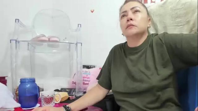 Image 2 of gatitasexy_hot_wet4u Stream on Chaturbate on 13 days ago
