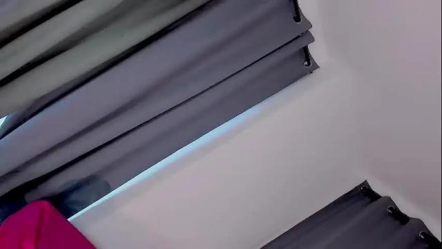 Image 6 of gatitavenecis1 Stream on Chaturbate on 17 days ago
