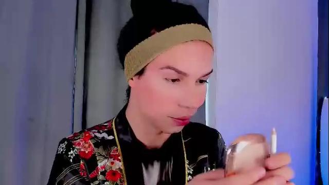 Image 3 of gatitavenecis1 Stream on Chaturbate on 8 days ago