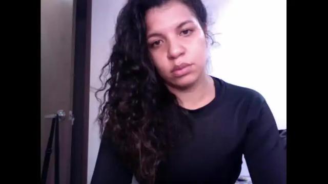Image 2 of gatubelahotxxx Stream on Chaturbate on 13 months ago