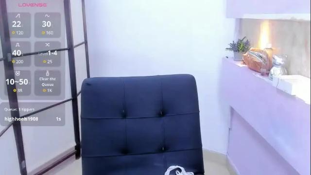Image 10 of gayletate Stream on Chaturbate on 3 days ago