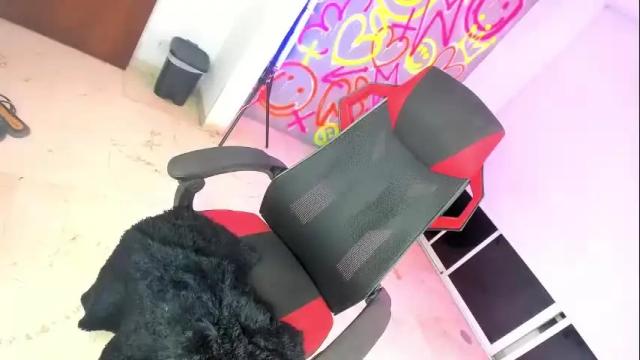 Thumbnail 1, geanna_rose's Stream at Chaturbate, 4 months ago
