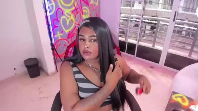 Image 2 of geanna_rose Stream on Chaturbate on 3 months ago