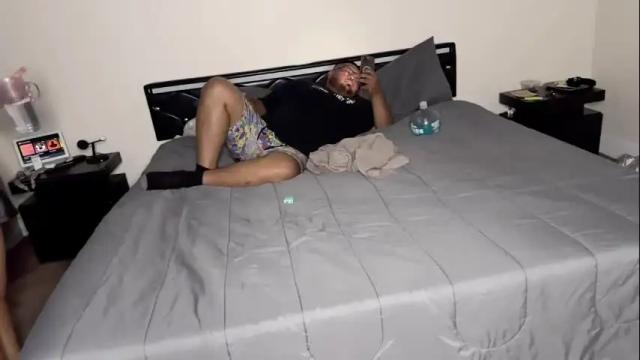 Image 8 of geebbyx Stream on Chaturbate on 1 month ago