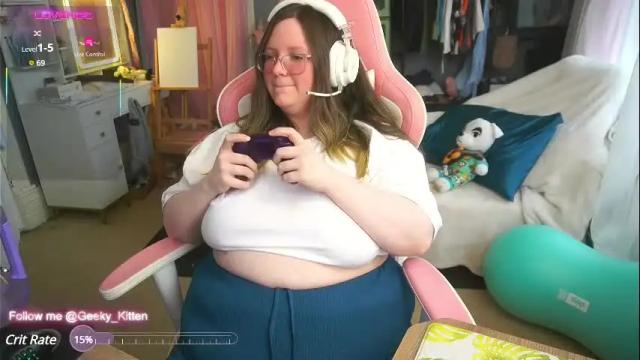 Image 12 of geeky_kitten Stream on Chaturbate on 1 month ago