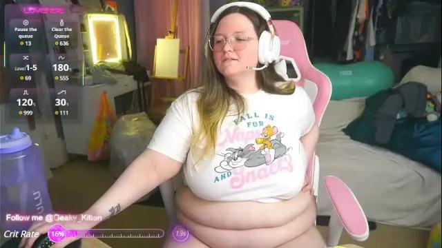 Thumbnail 3, geeky_kitten's Stream at Chaturbate, 1 month ago