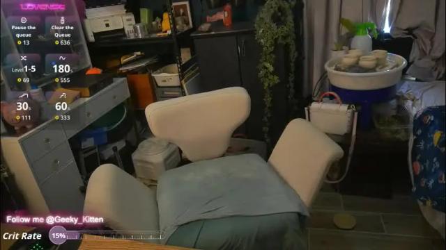 Image 12 of geeky_kitten Stream on Chaturbate on 2 months ago