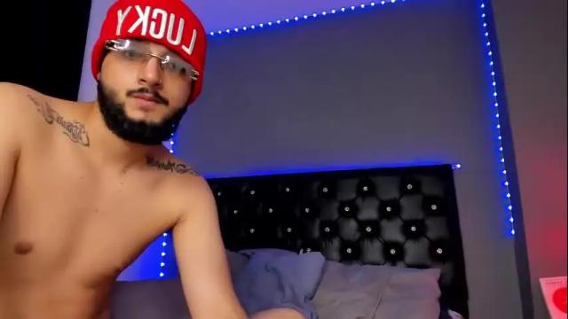 Image 10 of gemaandmyke1 Stream on Chaturbate on 3 months ago