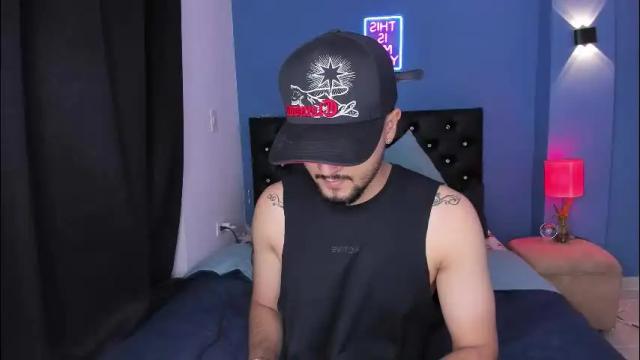 Image 7 of gemaandmyke1 Stream on Chaturbate on 1 month ago