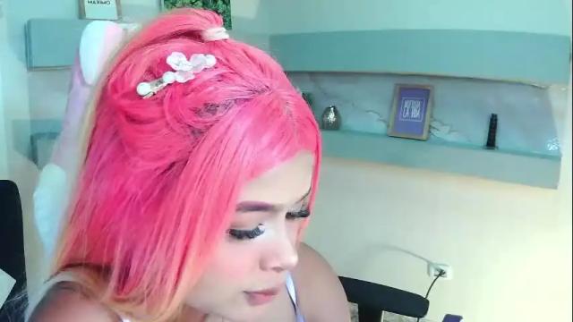 Image 2 of gemarush Stream on Chaturbate on 23 days ago