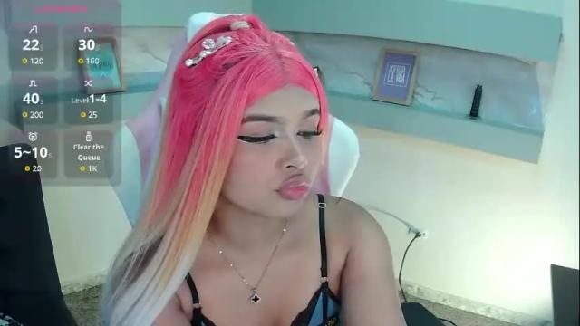 Image 4 of gemarush Stream on Chaturbate on 17 days ago