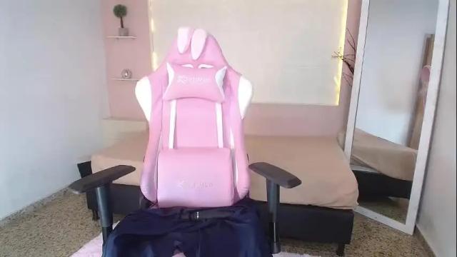 Image 3 of gemarush Stream on Chaturbate on 1 month ago