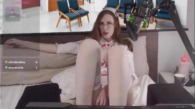 Image 8 of geminirises Stream on Chaturbate on 3 days ago