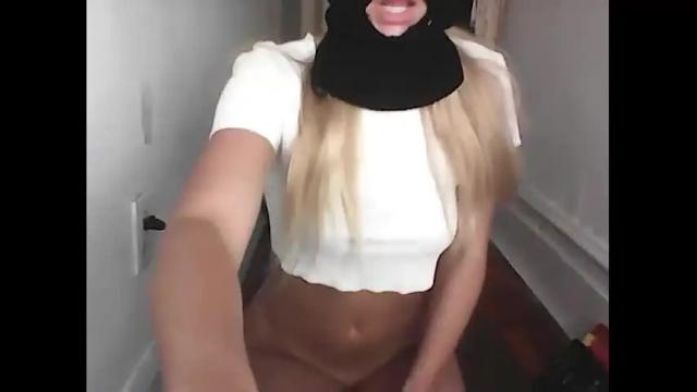 Image 11 of gemiwaterz Stream on Chaturbate on 18 months ago