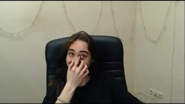 Image 8 of gemma_arterton Stream on Chaturbate on 2 months ago