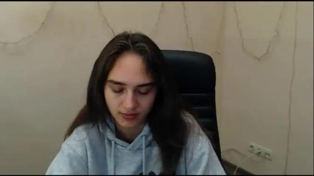 Image 2 of gemma_arterton Stream on Chaturbate on 1 month ago