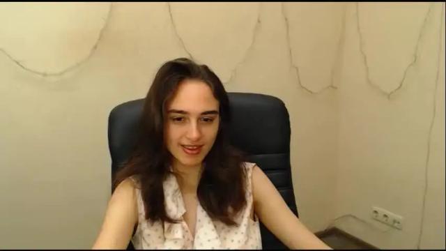 Image 2 of gemma_arterton Stream on Chaturbate on 21 days ago